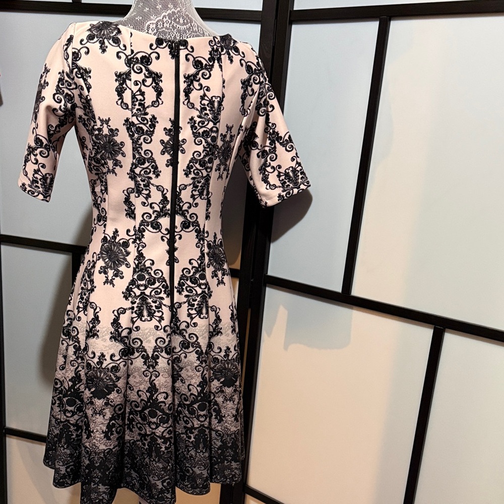Blush Pink Midi Dress with Black Ornate Print - Picture 3 of 4